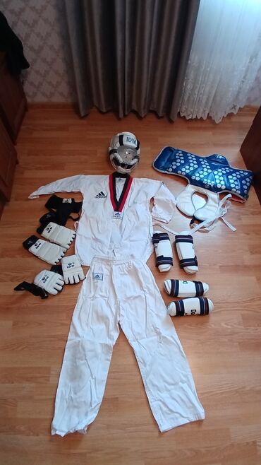 ucuz formalar: Taekwondo seti