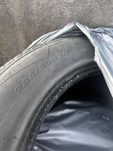 2855020: Шины 285 / 50 / R 20, Всесезонная, Б/у, Комплект, Легковые, Roadstone — 5