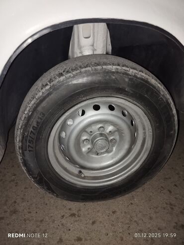 VAZ (LADA): VAZ (LADA) 2105: 1.5 l | 1981 il 1800 km Sedan — 4