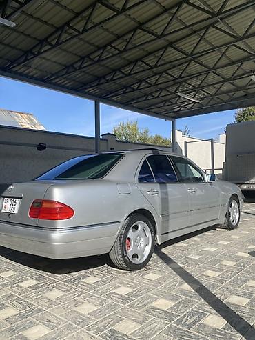 Продажа авто: Mercedes-Benz E-Class: 1997 г., 3.2 л, Автомат, Бензин, Седан — 4