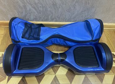 Физика: Mavi rəngli iki təkərli hoverboard (segwey) + daşıma çantası -