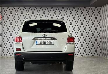 changan disk: Toyota Highlander V6 4WD – ağ rəngli, geniş və komfortlu 7 nəfərlik — 3