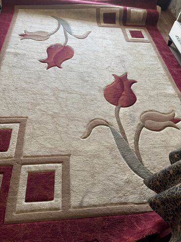 işlənmiş xalçalar: Xalça Dekorativ, Kredit yoxdur