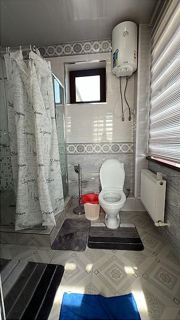 Долгосрочная аренда домов: 200 м², 6 комнат — 5