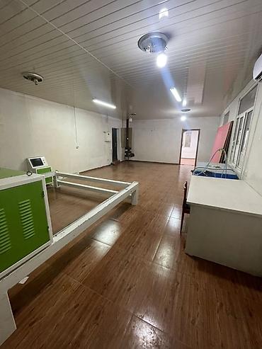 Коммерческая недвижимость: Сдаю Швейный цех, 110 м², Электричество, Водопровод, Отопление, Недействующий бизнес, С отдельным санузлом, С парковкой, Со складом — 3