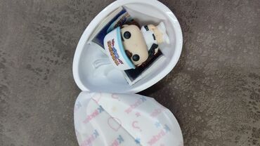 Heykəlciklər: Kinder Surprise “Stranger Things” kolleksiya fiqurları seti. Məzmun — 4