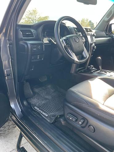 Toyota: Toyota 4Runner: 2019 г., 4 л, Типтроник, Бензин, Внедорожник — 7