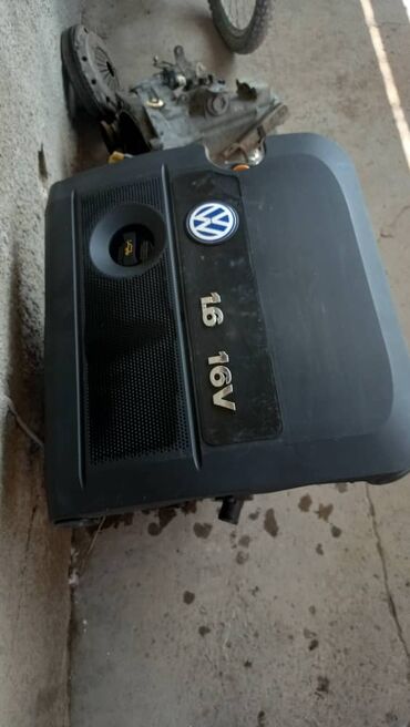 дивигател портер: Бензиновый мотор Volkswagen 1.6 л, Б/у, Оригинал, Германия