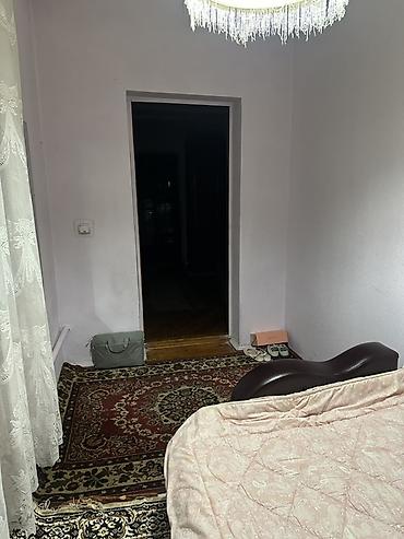 Уютная небольшая комната в частном доме. Описание комнаты: - Площадь