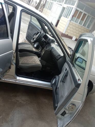 ВАЗ (ЛАДА): ВАЗ (ЛАДА) 2112: 2005 г., 1.6 л, Механика, Бензин, Хэтчбэк — 8