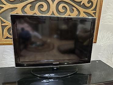 ТВ и видео: Телевизор Samsung с плоским экраном, диагональ около 32" — 1