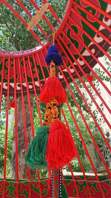 Аренда юрт: Аренда юрты, Каркас Деревянный, 75 баш, Казан, Посуда, Самовар — 25