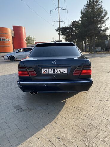 mercedesbenz e 320 универсал: Mercedes-Benz E-Class: 2000 г., 3.2 л, Автомат, Газ, Седан