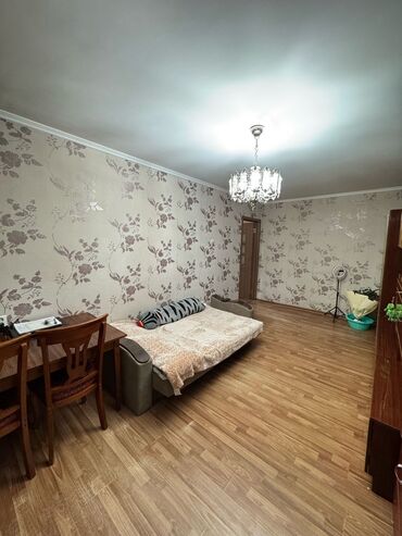 1 комнатная квартира купит: 1 комната, 35 м², 104 серия, 3 этаж, Косметический ремонт