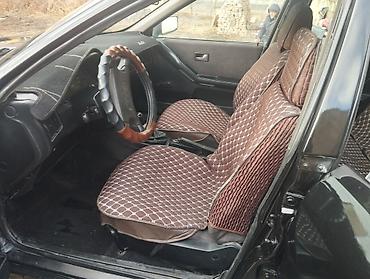 Audi: Audi 80: 1993 г., 2 л, Механика, Бензин, Седан — 24