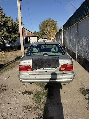 м5 g90: Mercedes-Benz E-Class: 1997 г., 2.3 л, Автомат, Бензин, Седан — 3