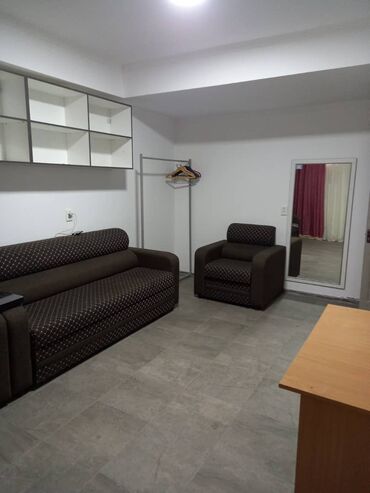 Офисы: Продаю Офис 105 м², С мебелью, Многоэтажное здание, Цокольный этаж этаж — 7