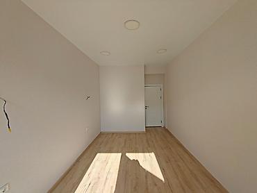 10 мкр 10: 1 комната, 50 м², 10 мкр Элитка, 12 этаж, Свежий ремонт — 2