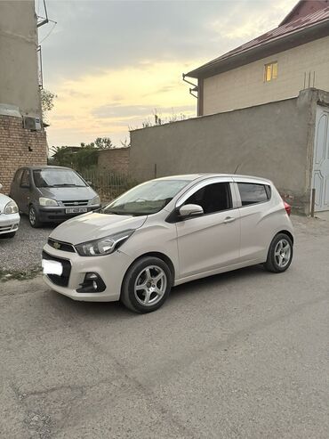 ош унаа базар: Chevrolet Spark: 2017 г., 1 л, Автоматические, Бензин