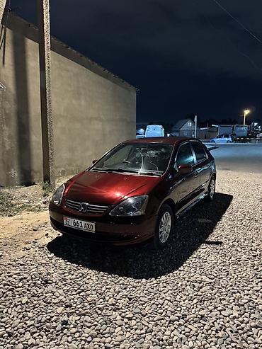 корса: Honda Civic: 2005 г., 1.4 л, Автомат, Бензин, Седан — 4