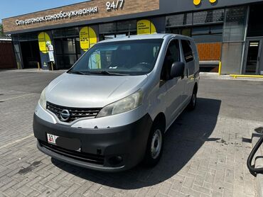 грузопасажир спринтер: Nissan : 2011 г., 1.5 л, Механика, Дизель, Фургон