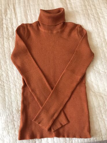 водолазку: Женский свитер S (EU 36), цвет - Оранжевый