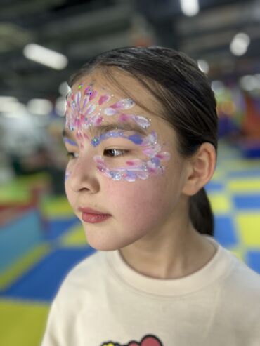 Макияж: На выпускной, Праздничный, Свадебный, Гипоаллергенные материалы, Консультация, Профессиональная косметика — 5