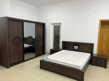 Sifarişlə masa və oturacaq dəstləri: İkinəfərlik çarpayı, Dolab, Termo, 2 tumba, İşlənmiş