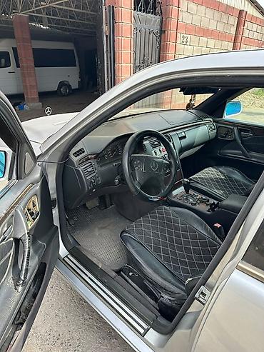 50 000: Mercedes-Benz E-Class: 1996 г., 3.2 л, Автомат, Бензин, Седан — 9