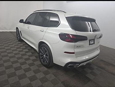 bye e5: BMW X5 M: 2024 г., 3 л, Автомат, Бензин, Кроссовер — 5
