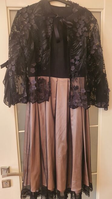 Ziyafət donları: Bir defe toya geyinilib. Teze kimidir. Lady Life' dan alinib. Real