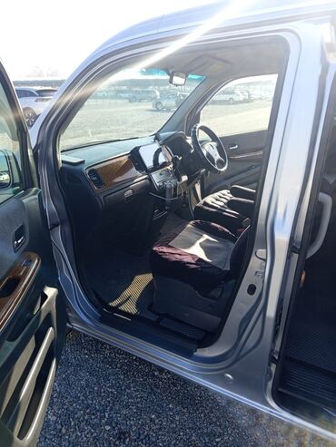 Honda: Honda Stepwgn: 2005 г., 2 л, Автомат, Газ, Минивэн — 6