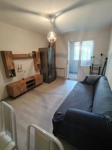 Uzunmüddətli kirayə mənzillər: 8 km. Neftcilər metronun yanı 2 otağa düzəlmə mənzil əşyalı kirayə — 1