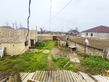 Həyət evləri və villaların satışı: 8 otaq, 100 kv. m, Kredit yoxdur, Təmirsiz — 15