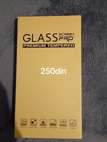 Ostali proizvodi za kuću: Predmet: Više sitnica za dom i hobi - Rolna bele tapete – reljefna — 33