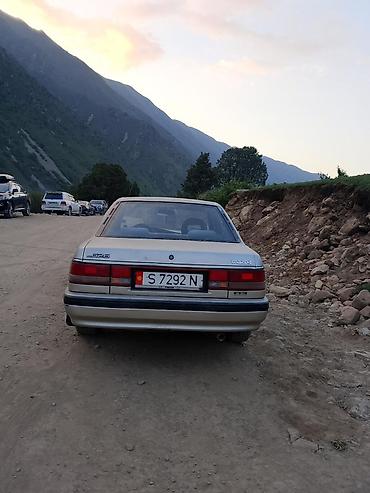 mini coper: Mazda 626: 1990 г., 2.2 л, Механика, Бензин, Седан — 6