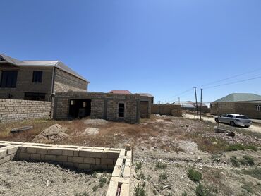 Həyət evləri və villaların satışı: 4 otaqlı, 240 kv. m, Kredit yoxdur, Təmirsiz