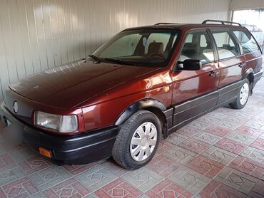 пассат унив: Volkswagen Passat: 1990 г., 2 л, Механика, Бензин, Универсал