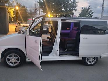 минвен: Honda Stepwgn: 2000 г., Минивэн — 2