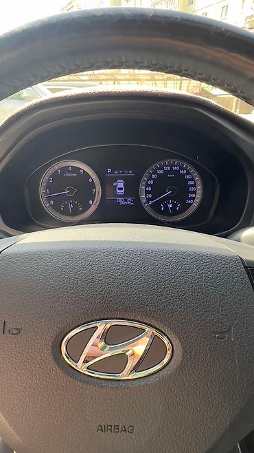 Hyundai: Hyundai Grandeur: 2018 г., 3 л, Газ, Седан — 8