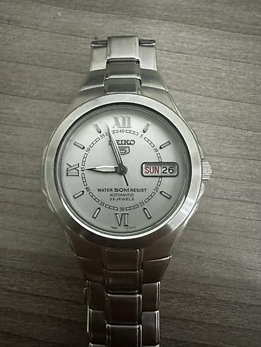 чехол на 7: Seiko 5 Automatic 7S36-01R0 — модель начала–середины 2000-х годов с — 2
