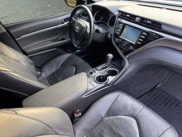 решетка радиатора камри 45: Toyota Camry: 2018 г., Седан