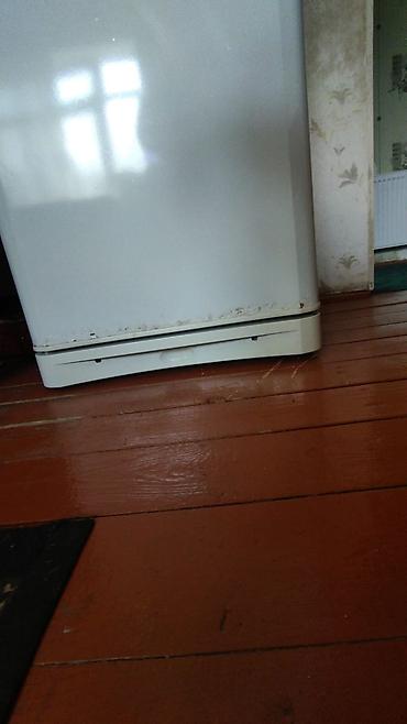 fen satisi: Indesit iki kameralı soyuducu Xüsusiyyətlər: - Aşağıda dondurucu — 10