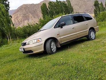 fit shuttle: Honda Shuttle: 1999 г., 2.2 л, Автомат, Бензин, Минивэн — 2