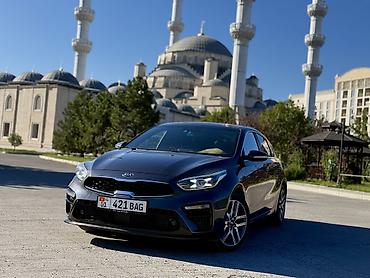 Kia: Kia K3: 2019 г., 1.6 л, Вариатор, Бензин, Седан — 1