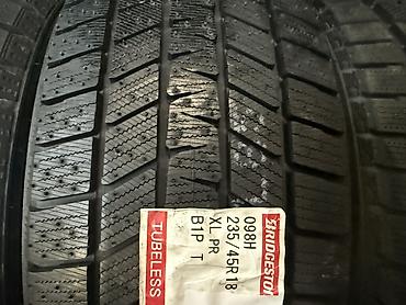 23545: Шины 235 / 45 / R 18, Зима, Новый, Комплект, Легковые, Япония, Bridgestone — 1
