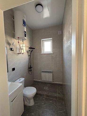 Продажа коттеджей и домов: 🏡 Продаётся дом в Ак-Ордо 📍 Район: Ак-Ордо 🏠 Площадь дома: 130 м² 📐 — 10