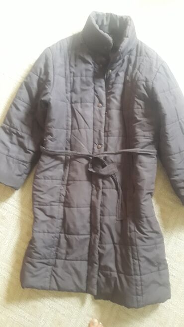 ženske duge zimske jakne: Duga debela zimska jakna,malo nošena,vel.2XL,lepe braon boje,mnogo