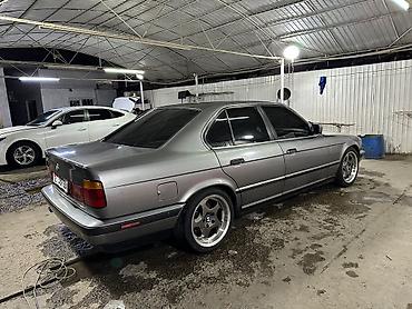 ручка е34: BMW 5 series: 1991 г., 2 л, Механика, Бензин, Седан — 3