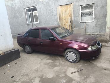 сиденья на пассат б3: Daewoo Nexia: 2009 г., Седан